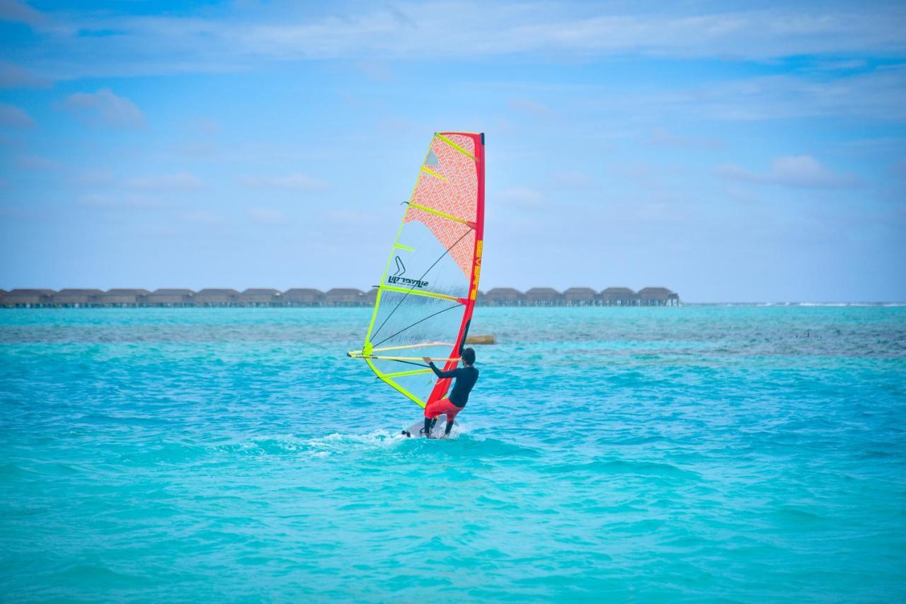 Rashu Hiyaa Hotel Dhiffushi Exterior photo